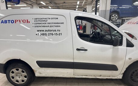 Peugeot Partner II рестайлинг 2, 2013 год, 350 000 рублей, 11 фотография