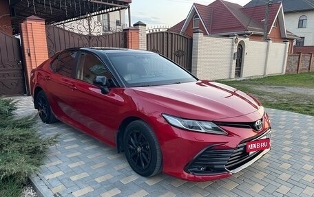 Toyota Camry, 2021 год, 3 100 000 рублей, 5 фотография