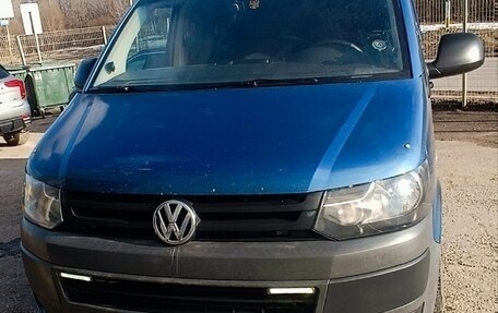 Volkswagen Transporter T5 рестайлинг, 2010 год, 1 900 000 рублей, 2 фотография