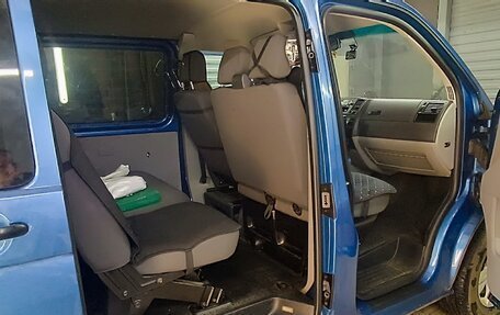 Volkswagen Transporter T5 рестайлинг, 2010 год, 1 900 000 рублей, 9 фотография