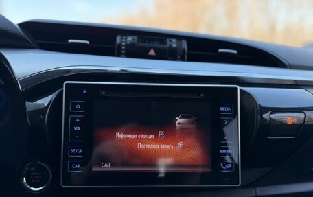 Toyota Hilux VIII, 2018 год, 3 130 000 рублей, 16 фотография