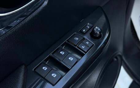 Toyota Hilux VIII, 2018 год, 3 130 000 рублей, 20 фотография