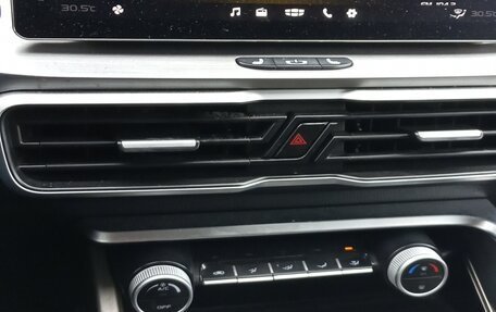 Geely Coolray I, 2023 год, 1 200 000 рублей, 9 фотография