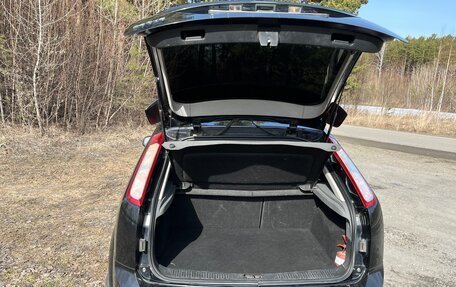 Ford Focus II рестайлинг, 2011 год, 650 000 рублей, 4 фотография