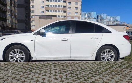 Chevrolet Cruze II, 2012 год, 472 000 рублей, 3 фотография