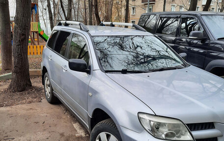 Mitsubishi Outlander III рестайлинг 3, 2008 год, 1 260 000 рублей, 2 фотография