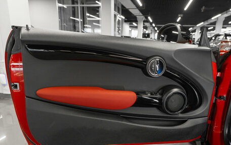 MINI Hatch, 2017 год, 2 560 000 рублей, 20 фотография