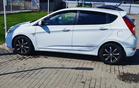 Hyundai Solaris II рестайлинг, 2014 год, 973 000 рублей, 5 фотография