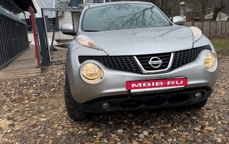 Nissan Juke II, 2012 год, 870 000 рублей, 13 фотография