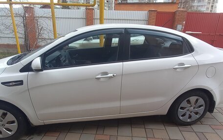 KIA Rio III рестайлинг, 2014 год, 720 000 рублей, 4 фотография