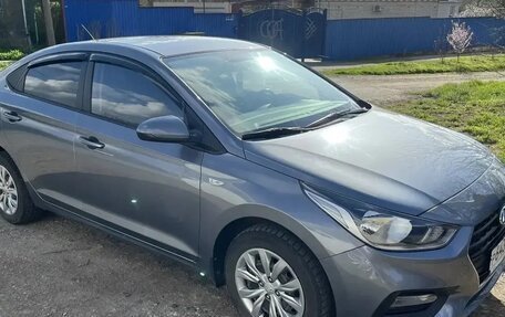 Hyundai Solaris II рестайлинг, 2019 год, 1 380 000 рублей, 3 фотография