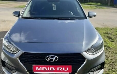 Hyundai Solaris II рестайлинг, 2019 год, 1 380 000 рублей, 2 фотография