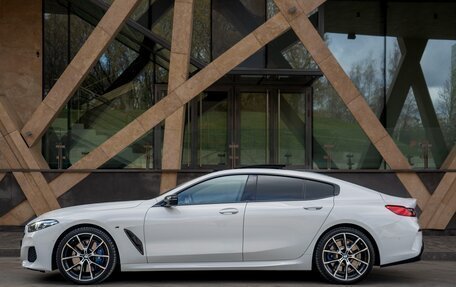 BMW 8 серия, 2022 год, 11 900 000 рублей, 13 фотография