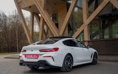 BMW 8 серия, 2022 год, 11 900 000 рублей, 12 фотография