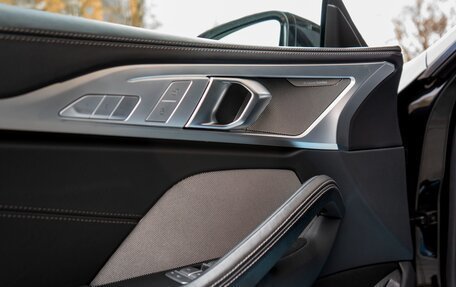 BMW 8 серия, 2022 год, 11 900 000 рублей, 28 фотография