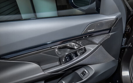 BMW 5 серия, 2025 год, 7 990 000 рублей, 9 фотография