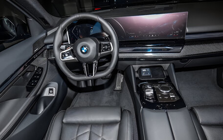 BMW 5 серия, 2025 год, 7 990 000 рублей, 7 фотография