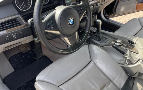 BMW 5 серия, 2004 год, 1 100 000 рублей, 13 фотография