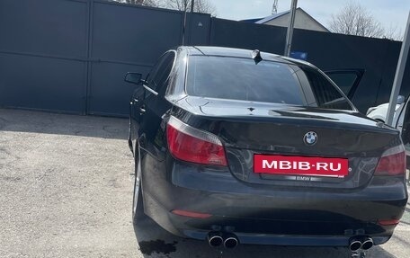 BMW 5 серия, 2004 год, 1 100 000 рублей, 17 фотография