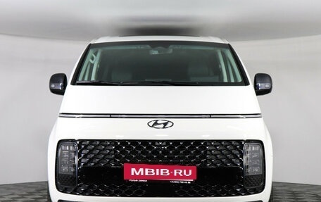 Hyundai Staria, 2022 год, 4 990 000 рублей, 2 фотография