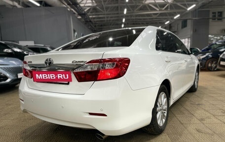 Toyota Camry, 2013 год, 1 600 000 рублей, 5 фотография