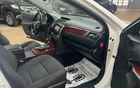 Toyota Camry, 2013 год, 1 600 000 рублей, 30 фотография