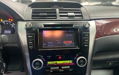 Toyota Camry, 2013 год, 1 600 000 рублей, 21 фотография