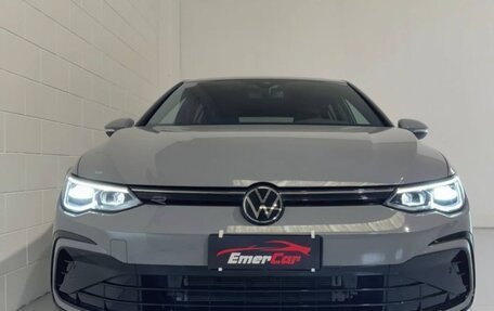 Volkswagen Golf VIII, 2022 год, 2 190 000 рублей, 2 фотография