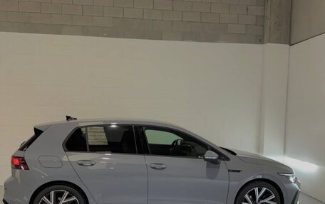 Volkswagen Golf VIII, 2022 год, 2 190 000 рублей, 3 фотография