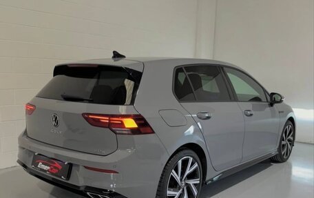 Volkswagen Golf VIII, 2022 год, 2 190 000 рублей, 4 фотография