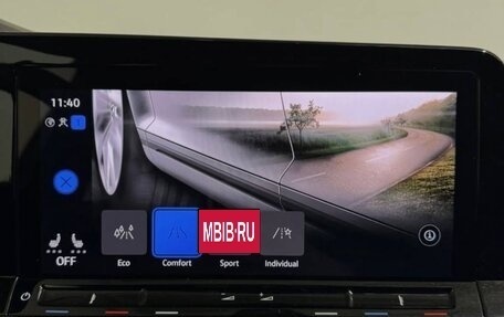 Volkswagen Golf VIII, 2022 год, 2 190 000 рублей, 9 фотография