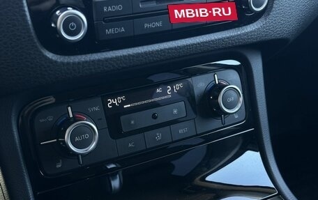 Volkswagen Touareg III, 2012 год, 2 799 000 рублей, 18 фотография