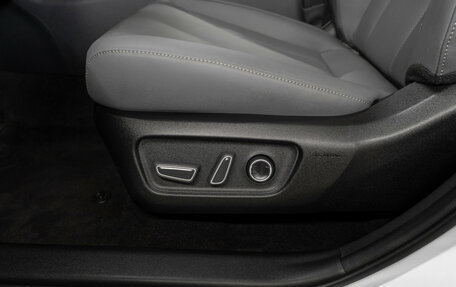 Toyota RAV4, 2026 год, 4 800 000 рублей, 25 фотография