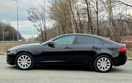 Jaguar XE I рестайлинг, 2018 год, 1 720 000 рублей, 2 фотография