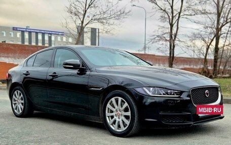 Jaguar XE I рестайлинг, 2018 год, 1 720 000 рублей, 6 фотография