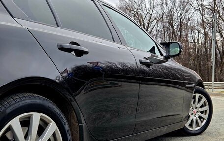 Jaguar XE I рестайлинг, 2018 год, 1 720 000 рублей, 14 фотография