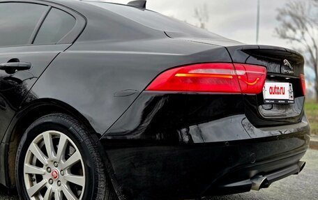 Jaguar XE I рестайлинг, 2018 год, 1 720 000 рублей, 10 фотография