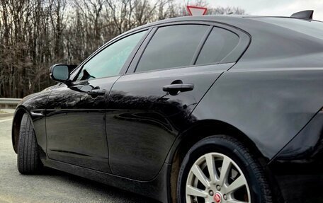 Jaguar XE I рестайлинг, 2018 год, 1 720 000 рублей, 11 фотография