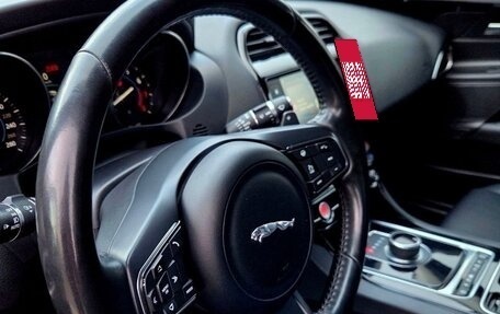 Jaguar XE I рестайлинг, 2018 год, 1 720 000 рублей, 26 фотография