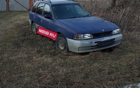 Nissan Wingroad I, 1998 год, 90 000 рублей, 2 фотография