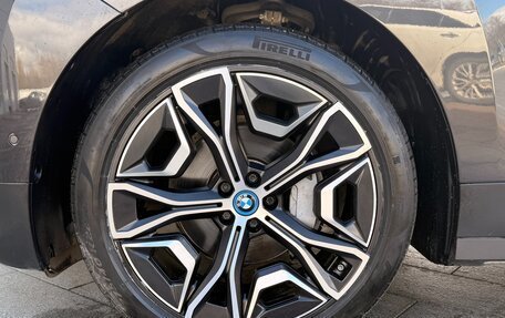 BMW iX, 2021 год, 8 100 000 рублей, 9 фотография