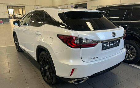 Lexus RX IV рестайлинг, 2019 год, 3 805 000 рублей, 2 фотография