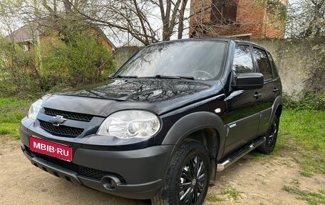 Chevrolet Niva I рестайлинг, 2012 год, 595 000 рублей, 1 фотография
