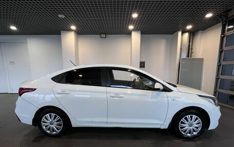 Hyundai Solaris II рестайлинг, 2018 год, 740 000 рублей, 2 фотография