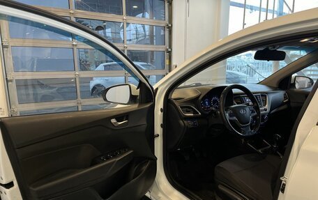 Hyundai Solaris II рестайлинг, 2018 год, 740 000 рублей, 20 фотография