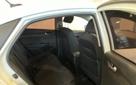 Hyundai Solaris II рестайлинг, 2018 год, 740 000 рублей, 25 фотография