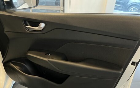 Hyundai Solaris II рестайлинг, 2018 год, 740 000 рублей, 27 фотография