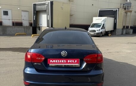 Volkswagen Jetta VI, 2012 год, 750 000 рублей, 3 фотография