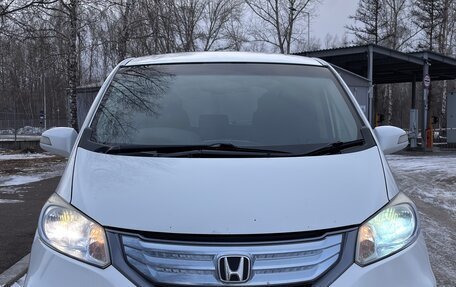Honda Freed I, 2012 год, 1 080 000 рублей, 2 фотография