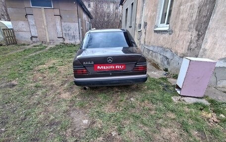 Mercedes-Benz W124, 1986 год, 170 000 рублей, 4 фотография